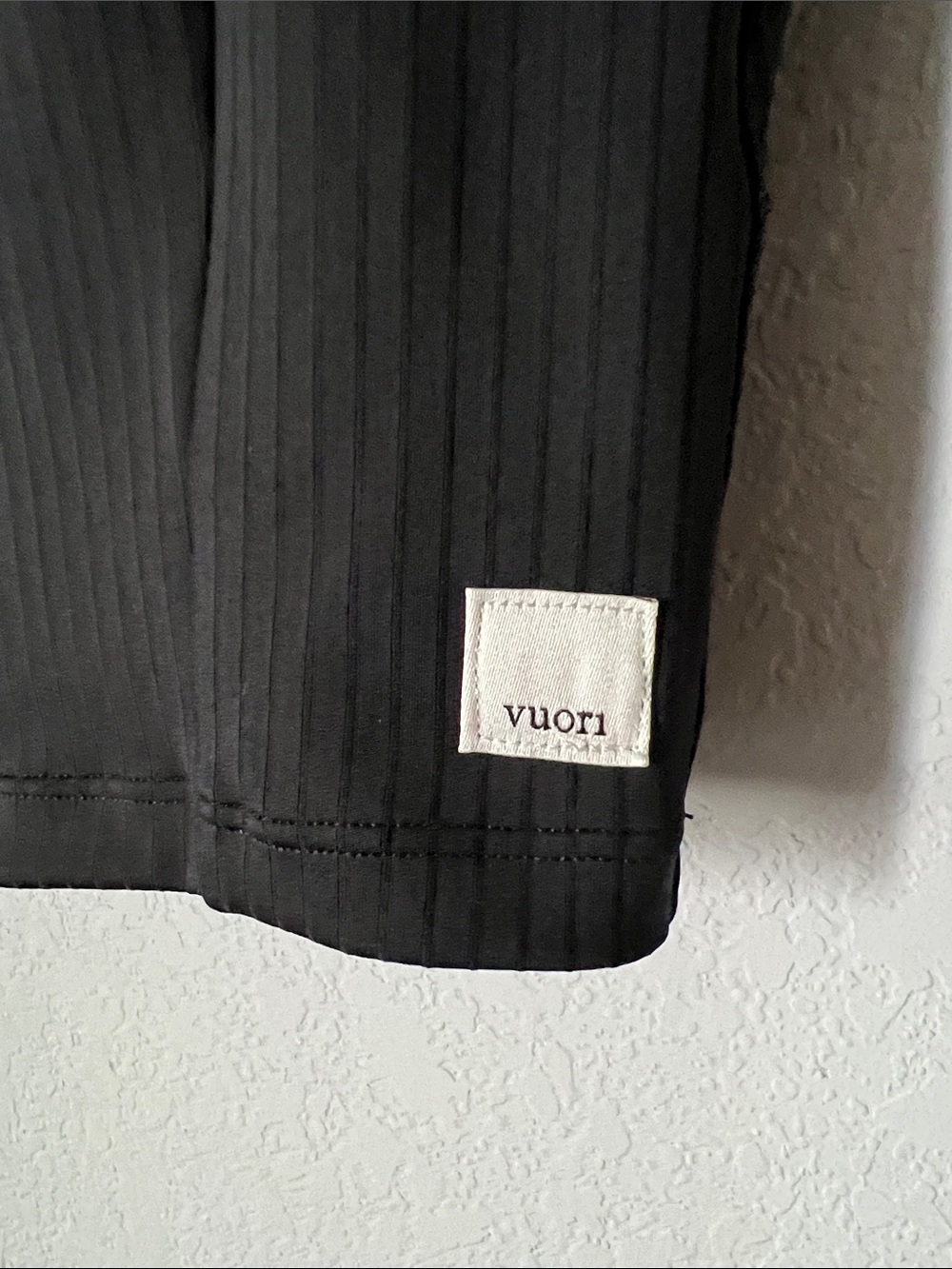 Vuori Inversion Rib Support Tank Black Size L - Picture 3 of 4